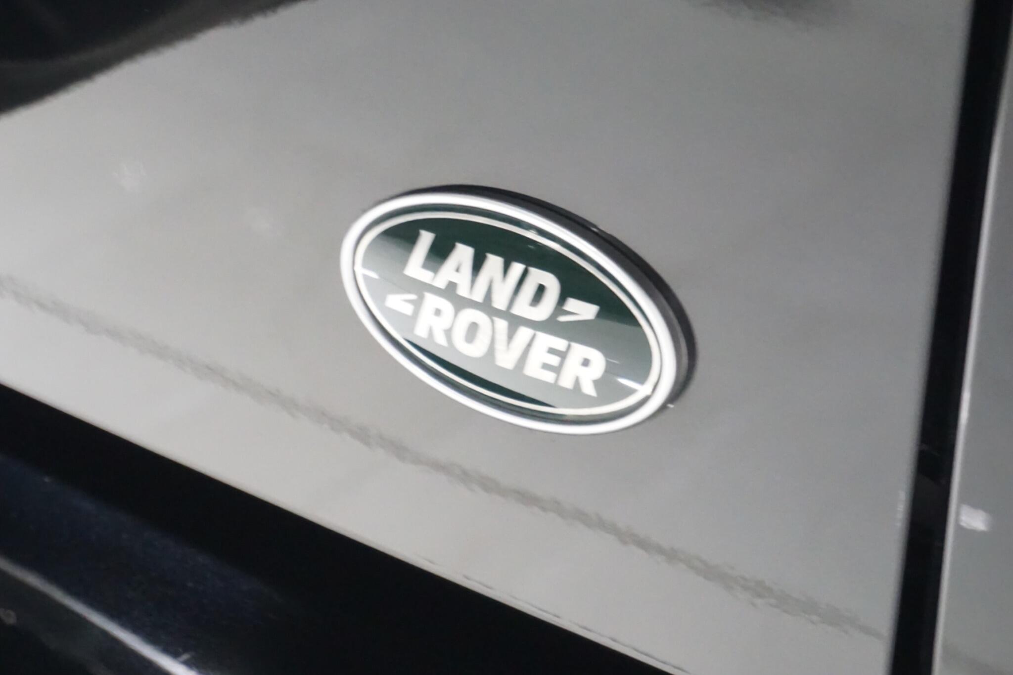 Land Rover Defender 110 3.0 D300 MHEV X-Dynamic HSE Hard Top SUV 5dr Diesel Auto 4WD MWB Euro 6 (s/s) (300 ps)